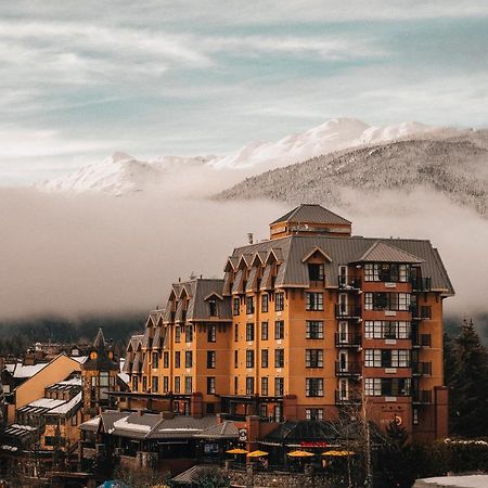 Sundial Hotel Whistler Esterno foto