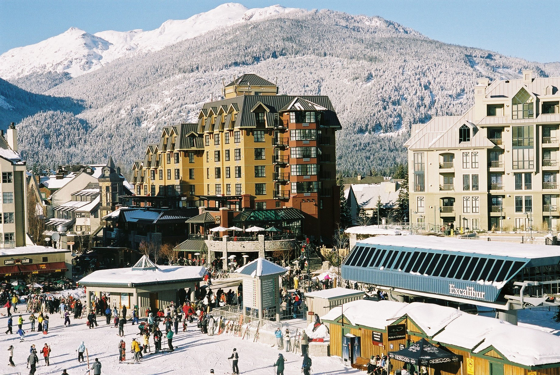 Sundial Hotel Whistler Esterno foto